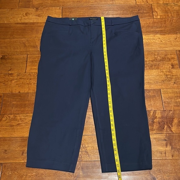 Banana Republic Ladies' Slim-Straight Pant - Picture 10 of 12